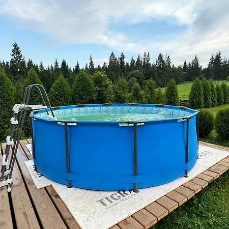 Hébergement de vacances лісовий затишок Tukhol'ka